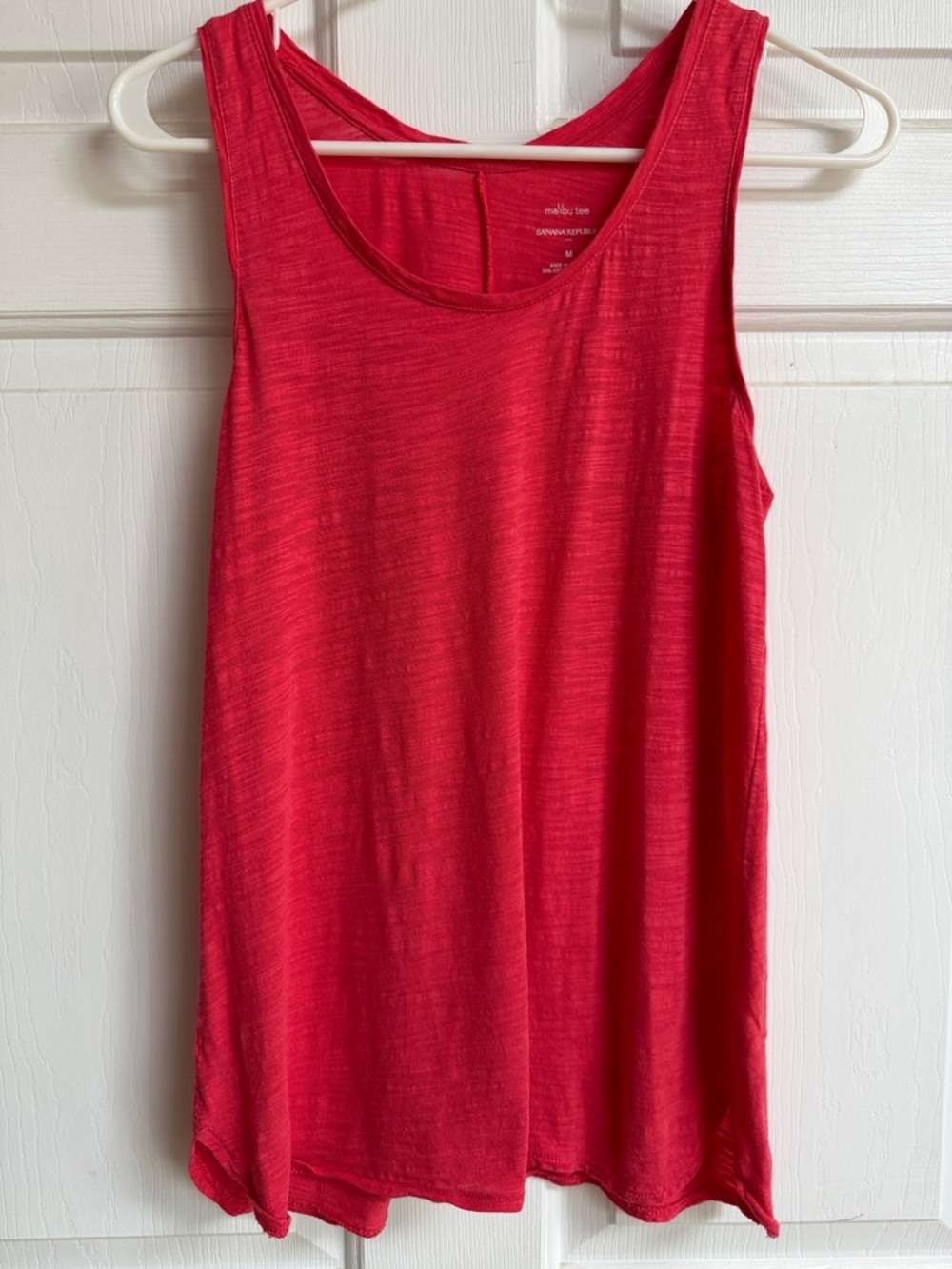 Banana Republic Bright Red Scoop Neck Tank